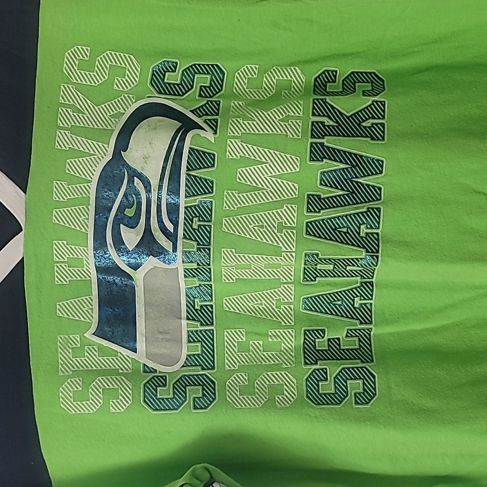 Seahawks Ladies V-neck, Long Sleeve Size XL - Picture 3 of 4